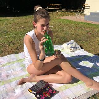 Diana Silvers feet photo thumbnail