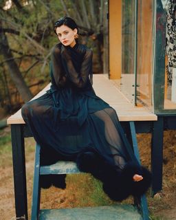 Diana Silvers feet photo thumbnail