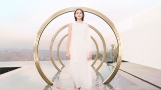 Diana Silvers feet photo thumbnail