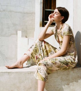 Diana Silvers feet photo thumbnail