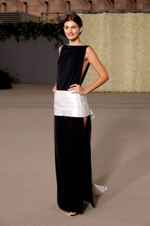 Diana Silvers feet photo thumbnail