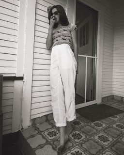 Diana Silvers feet photo thumbnail