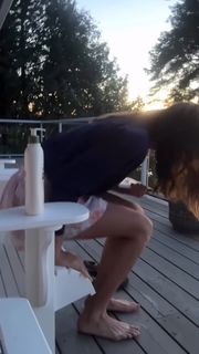 Diana Silvers feet photo thumbnail