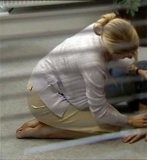 Diana Staehly feet photo thumbnail