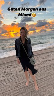 Diana Staehly feet photo thumbnail