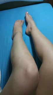 Diana Zambrozuski feet photo 6