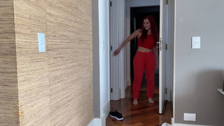 Diana Zambrozuski feet photo 4