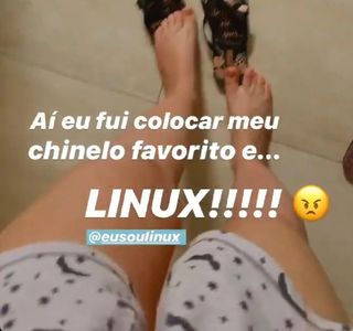 Diana Zambrozuski feet photo 7