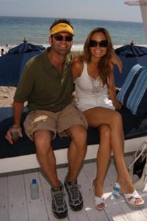 Diane Farr feet photo thumbnail