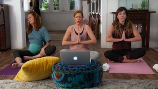 Diane Farr feet photo thumbnail