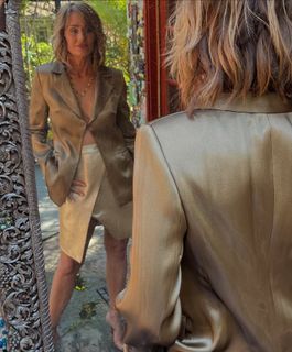 Diane Farr feet photo thumbnail