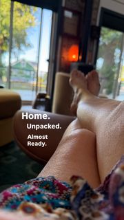 Diane Farr feet photo 1