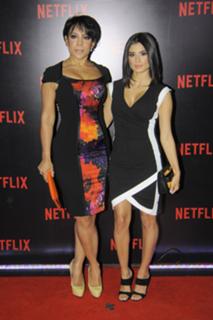 Diane Guerrero feet photo thumbnail