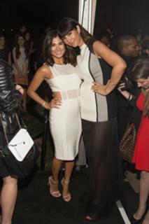 Diane Guerrero feet photo thumbnail