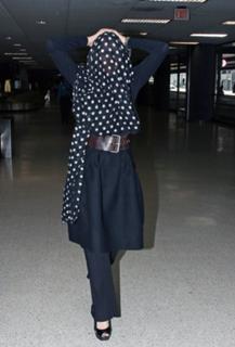 Diane Keaton feet photo thumbnail