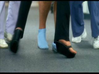 Diane Keaton feet photo thumbnail