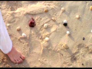 Diane Keaton feet photo thumbnail