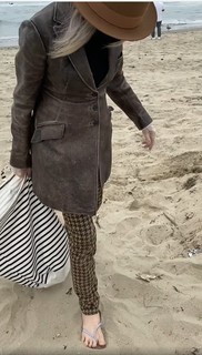 Diane Keaton feet photo thumbnail