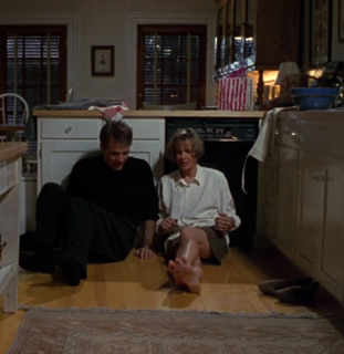 Diane Keaton feet photo thumbnail