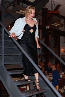 Diane Kruger feet photo thumbnail