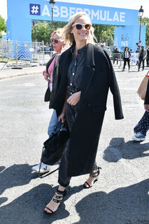 Diane Kruger feet photo thumbnail