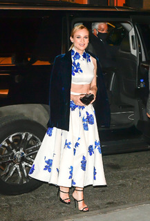 Diane Kruger feet photo thumbnail