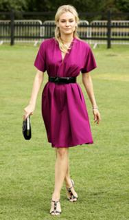 Diane Kruger feet photo thumbnail