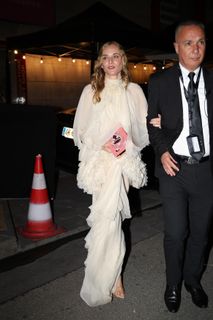 Diane Kruger feet photo thumbnail