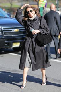 Diane Lane feet photo thumbnail