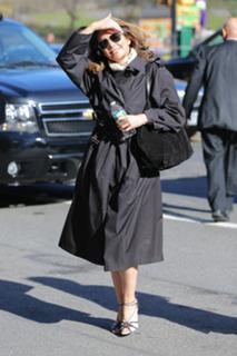 Diane Lane feet photo thumbnail