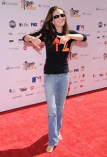 Diane Lane feet photo thumbnail