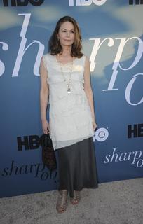 Diane Lane feet photo thumbnail