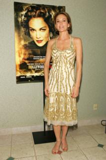 Diane Lane feet photo thumbnail