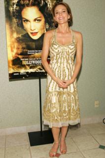 Diane Lane feet photo thumbnail