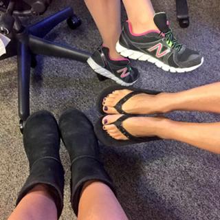 Diane Macedo feet photo 16