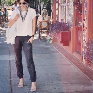 Diane Mizota feet photo 10
