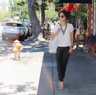Diane Mizota feet photo 5