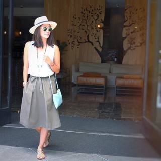 Diane Mizota feet photo 12