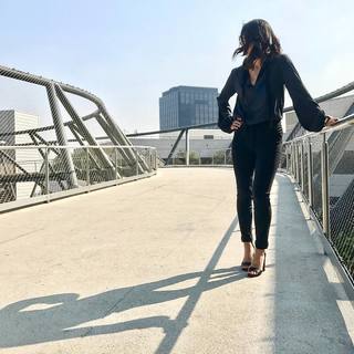Diane Mizota feet photo 6