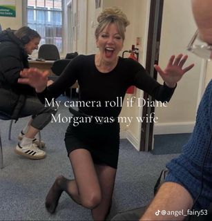 Diane Morgan feet photo 1