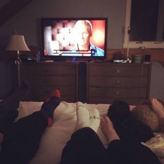 Diane Neal feet photo thumbnail