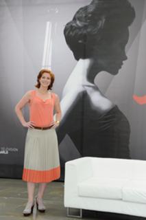 Diane Neal feet photo thumbnail