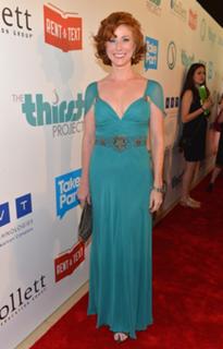 Diane Neal feet photo thumbnail