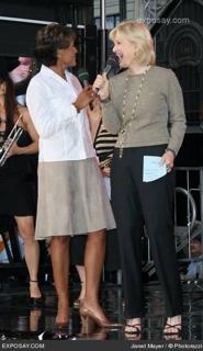 Diane Sawyer feet photo 10