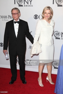 Diane Sawyer feet photo 17