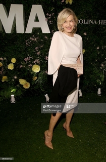 Diane Sawyer feet photo 10