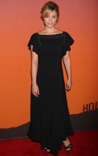 Dianna Agron feet photo thumbnail