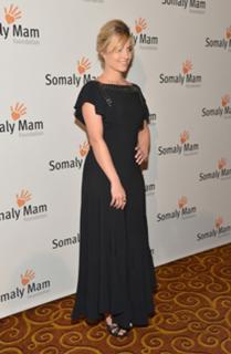 Dianna Agron feet photo thumbnail