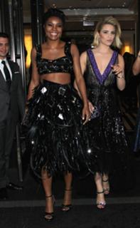Dianna Agron feet photo thumbnail