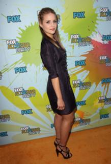 Dianna Agron feet photo thumbnail